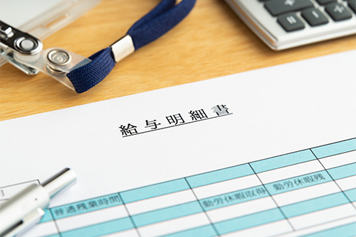 給与ファクタリングとは？違法性・問題点と安全にお金を借りる方法をわかりやすく解説