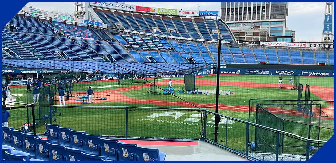 横浜スタジアム